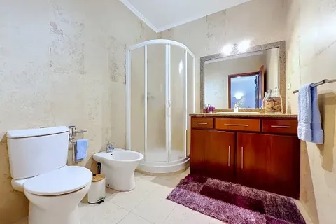 Villa i Ponta Delgada, Sao Miguel, Ponta Delgada - € 700.000 | Ref: C0276-02773 - foto 15