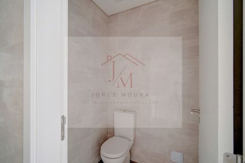 Erhvervsejendom i Carcavelos, Lisbon, Carcavelos - € 285.000 | Ref: loja2577.lote9.517C - foto 6