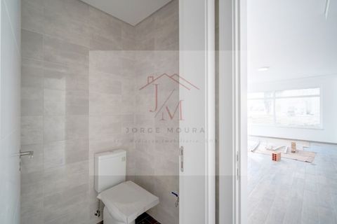 Erhvervsejendom i Carcavelos, Lisbon, Carcavelos - € 285.000 | Ref: loja2577.lote9.517C - foto 7