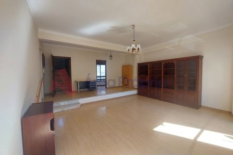 Lejlighed i Amadora, Lisbon, Amadora - € 200.000 | Ref: APA_421 - foto 2