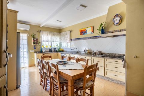 Villa i Tomares, Sevilla, Tomares - € 800.000 | Ref: 3566-01253/7688 - foto 22