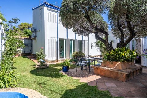 Villa i Tomares, Sevilla, Tomares - € 800.000 | Ref: 3566-01253/7688 - foto 42