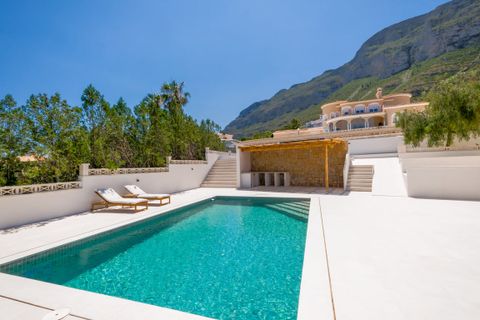 Villa a Denia, Alicante, Denia - € 1.150.000 | Ref: MOM4521 - foto 9