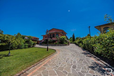 Villa i Quarrata, Pistoia, Quarrata - € 2.000.000 | Ref: R07154QUVI - foto 8