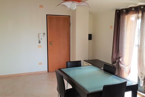 Apartament a Quartucciu, Cagliari, Quartucciu - € 600/mes | Ref: 1039 - foto 3
