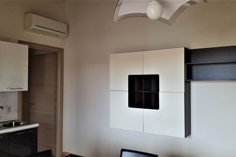 Apartament a Quartucciu, Cagliari, Quartucciu - € 600/mes | Ref: 1039 - foto 9