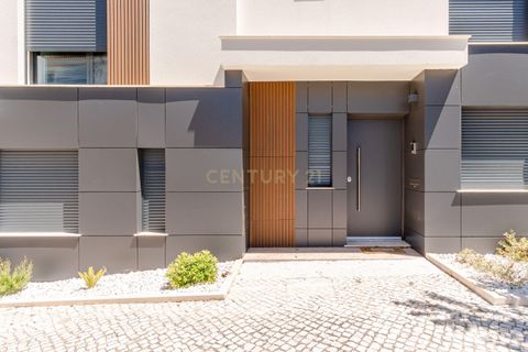 Villa i Loures, Lisbon, Loures - € 610.000 | Ref: C0364-06059 - foto 4