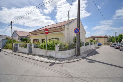 Villa i Odivelas, Lisbon, Odivelas - € 515.000 | Ref: C0364-06034 - foto 4