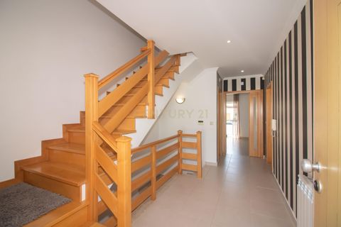 Villa i Alenquer, Lisbon, Alenquer - € 419.000 | Ref: C0364-06041 - foto 6