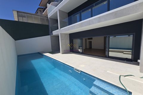 Villa i Loures, Lisbon, Loures - € 997.500 | Ref: TRI-132-26-CS - foto 3