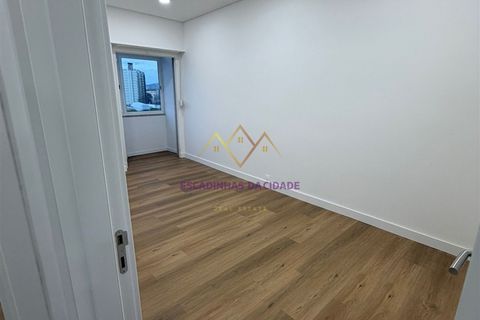 Lejlighed i Amadora, Lisbon, Amadora - € 310.000 | Ref: TRI-102-26-CS (2) - foto 24