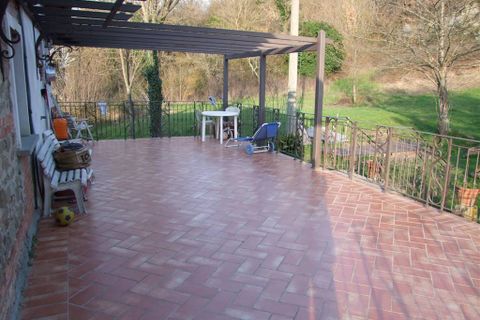 Farm hus i Rufina, Florence, Rufina - € 420.000 | Ref: 0449-3 - foto 2