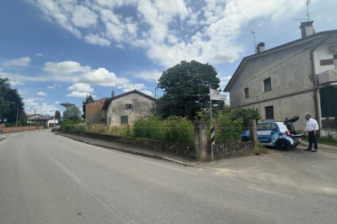 Villa i Visco, Udine, Visco - € 42.000 | Ref: D-1209 - foto 2
