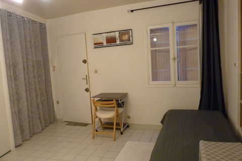 Estudi a Arles, Bouches-du-Rhone, Arles - € 439/mes | Ref: 864476 - foto 4