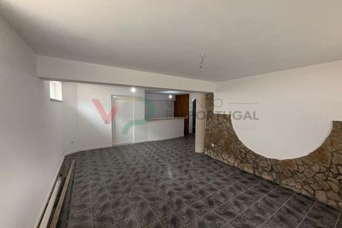 Villa i Aveiro, Aveiro, Aveiro - € 450 000 | Ref: CAS_306 - foto 11