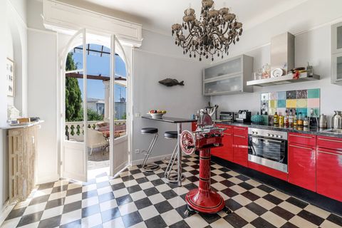 Villa i Nice, Alpes-Maritimes, Nice - € 2.200.000 | Ref: 87105971 - foto 1