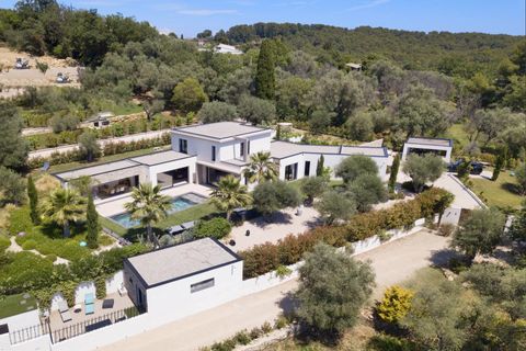 Villa i Valbonne, Alpes-Maritimes, Valbonne - € 2.650.000 | Ref: 18890 - foto 1