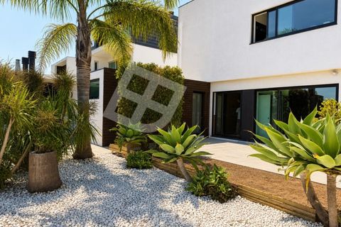Villa i Aveiro, Aveiro, Aveiro - € 595.000 | Ref: 4447 - foto 1