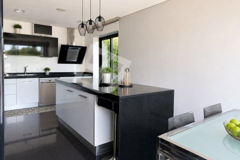Villa i Aveiro, Aveiro, Aveiro - € 595.000 | Ref: 4447 - foto 15