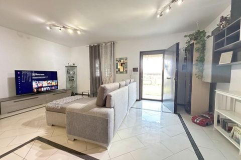Villa - Mascalucia, Catania, Mascalucia - € 319 000 | Réf : 506/V - photo 13