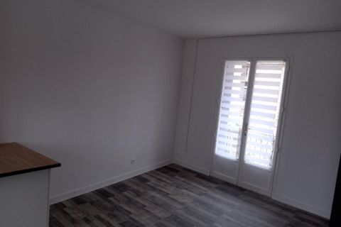 Apartament a Menigoute, Deux-Sevres, Menigoute - € 385/mes | Ref: 86869 - foto 3