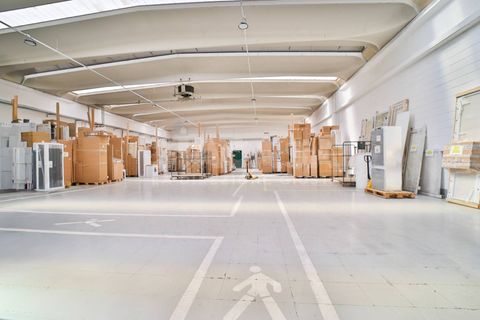 L'establiment comercial a Arcore, Monza and Brianza, Arcore - € 3.500/mes | Ref: CAP.ARCORE-TS3500A - foto 9