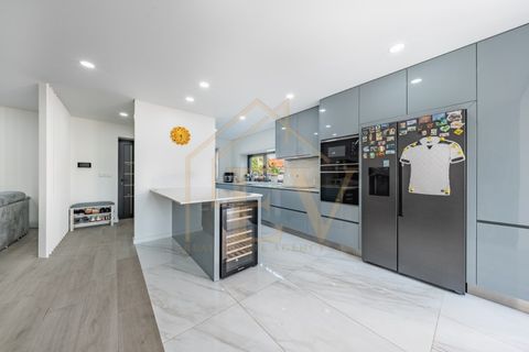 Villa a Ronfe, Braga, Ronfe - € 499.000 | Ref: CM-069 - foto 4