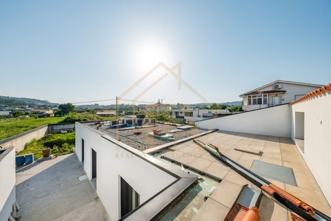 Villa a Ronfe, Braga, Ronfe - € 499.000 | Ref: CM-069 - foto 42