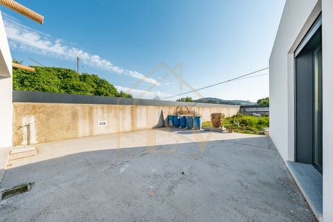 Villa a Ronfe, Braga, Ronfe - € 499.000 | Ref: CM-069 - foto 48