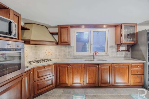 Villa i Camaiore, Lucca, Camaiore - € 615.000 | Ref: R06678CAVI-1369510 - foto 37