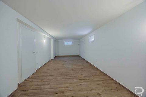 Villa i Reggello, Florence, Reggello - € 670.000 | Ref: R07221REVI-1369676 - foto 23