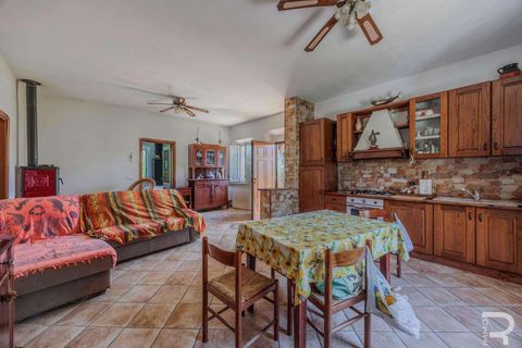 Villa i Collesalvetti, Livorno, Collesalvetti - € 320 000 | Ref: R07217CODH-1369822 - foto 8