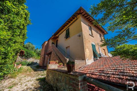 Villa i Volterra, Pisa, Volterra - € 690.000 | Ref: R07212VOVI-1369917 - foto 1