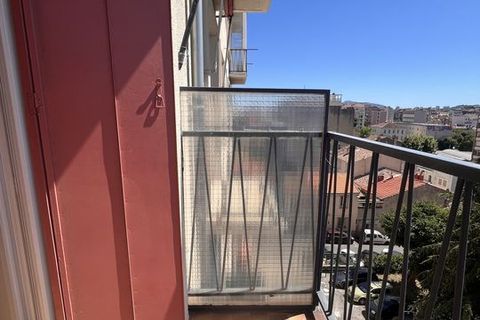 Lejlighed i Marseille, Bouches-du-Rhone, Marseille - € 132.000 | Ref: 12136DT912 - foto 4