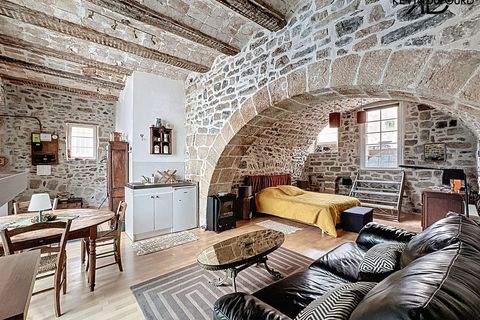 Villa a Aubenas, Ardeche, Aubenas - € 230.000 | Ref: 2664-M-AUBENAS12777 - foto 2