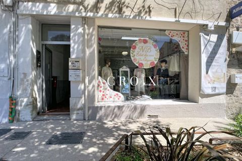 Erhvervsejendom i Carpentras, Vaucluse, Carpentras - € 79.000 | Ref: 3011444386 - foto 1