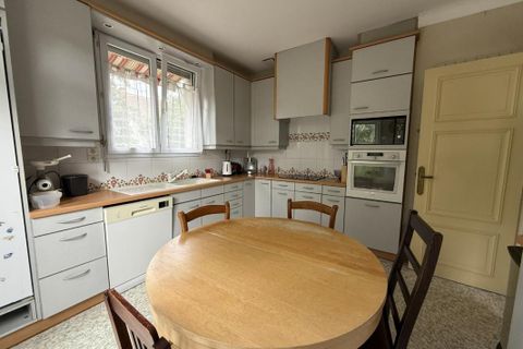 Villa a Orleans, Loiret, Orleans - € 339.000 | Ref: 3011444449 - foto 5
