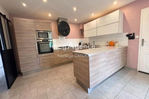 Villa em Caen, Calvados, Caen - € 393.000 | Ref: 205075 - foto 2