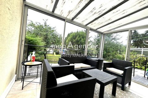 Villa i Stains, Seine-Saint-Denis, Stains - € 400.000 | Ref: 204889 - foto 2