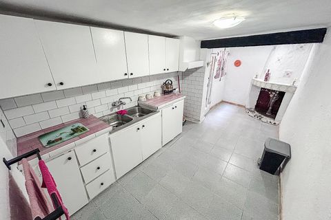 Byhus i Onil, Alicante, Onil - € 90.000 | Ref: MA012 - foto 5