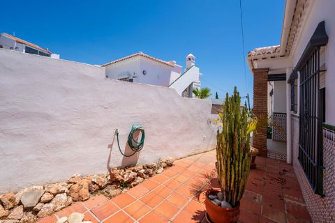 Villa en Nerja, Malaga, Nerja - € 499.000 | Ref: DPN2859 - photo 36