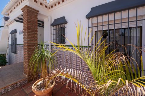 Villa en Nerja, Malaga, Nerja - € 499.000 | Ref: DPN2859 - photo 38