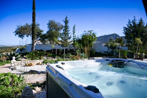 Byhus i Malaga city, Malaga, Malaga city - € 889.000 | Ref: 944268 - foto 1