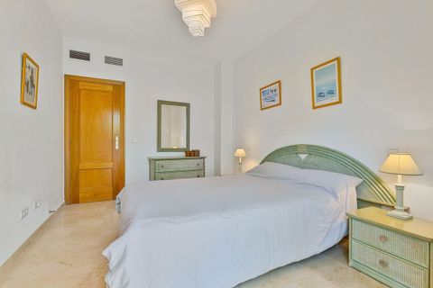 Leilighet i Estepona, Malaga, Estepona - € 460 000 | Ref: R5417068 - foto 18