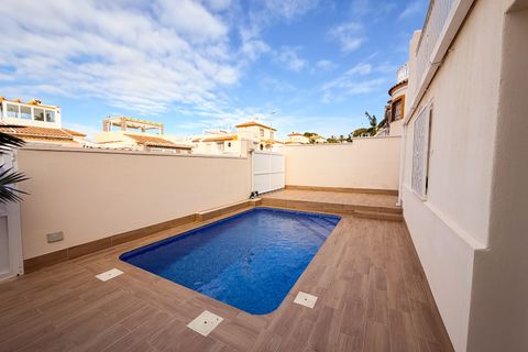Villa a Torrevieja, Alicante, Torrevieja - € 369.000 | Ref: SH435 - foto 24