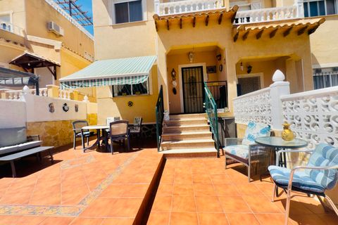 Villa em Orihuela Costa, Alicante - foto 1