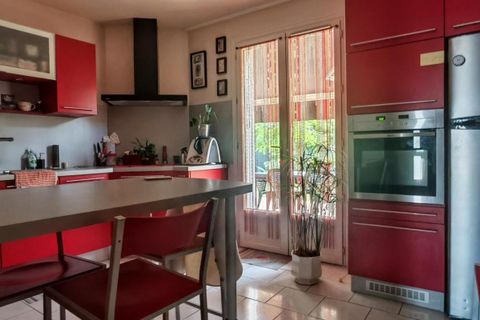 Villa i Saintes, Charente-Maritime, Saintes - € 349.000 | Ref: 204608 - foto 2