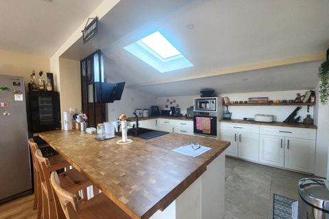 Villa i Saint-Andre-de-Cubzac, Gironde, Saint-Andre-de-Cubzac - € 295.000 | Ref: 202311 - foto 2