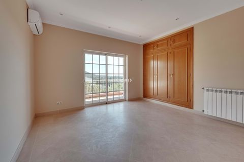 Villa i Vilamoura, Faro, Vilamoura - € 1.850.000 | Ref: IDH33711 - foto 32