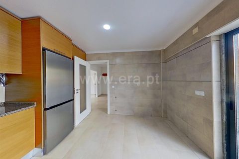 Villa i Oeiras, Lisbon, Oeiras - € 850.000 | Ref: 355260054 - foto 3